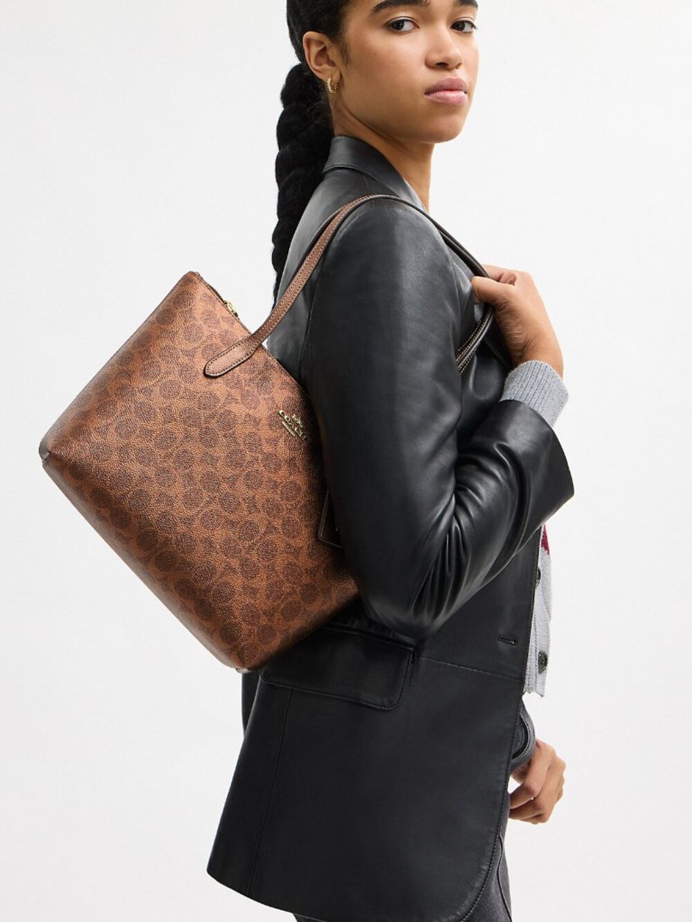 Coach Outlet Fiona Zip Tote Bag In Signature Canvas